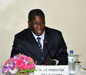 01 Pr. Adama Traoré, Ministre de la santé