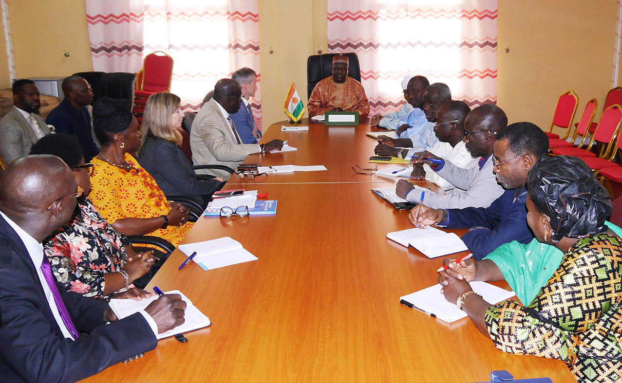 Débriefing de la mission au Ministre de la Santé Publique Dr Illiassou Idi Mainassara