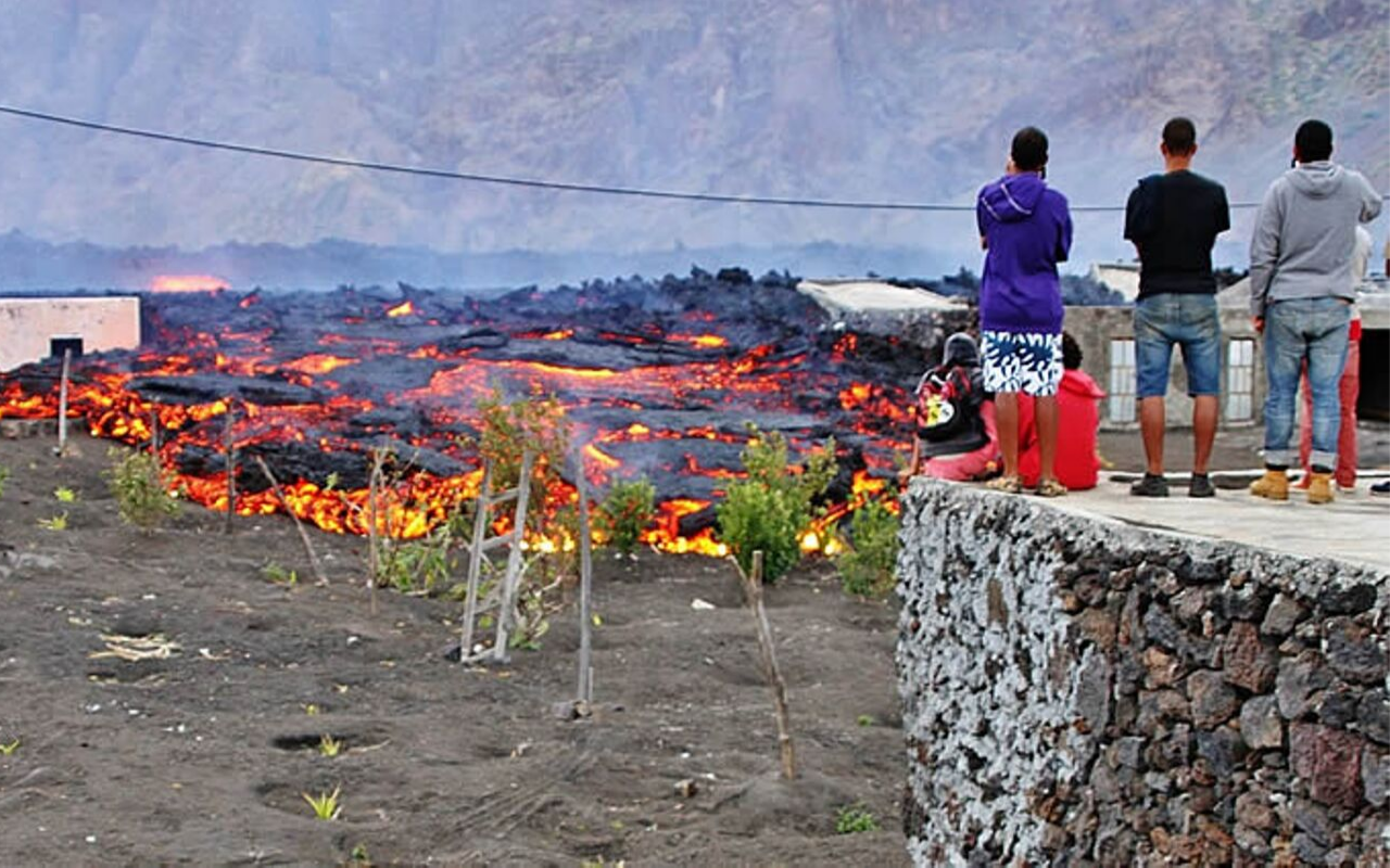 Civil protection director realizes the imperative of teaming  with health sector in emergency responses in Cabo Verde