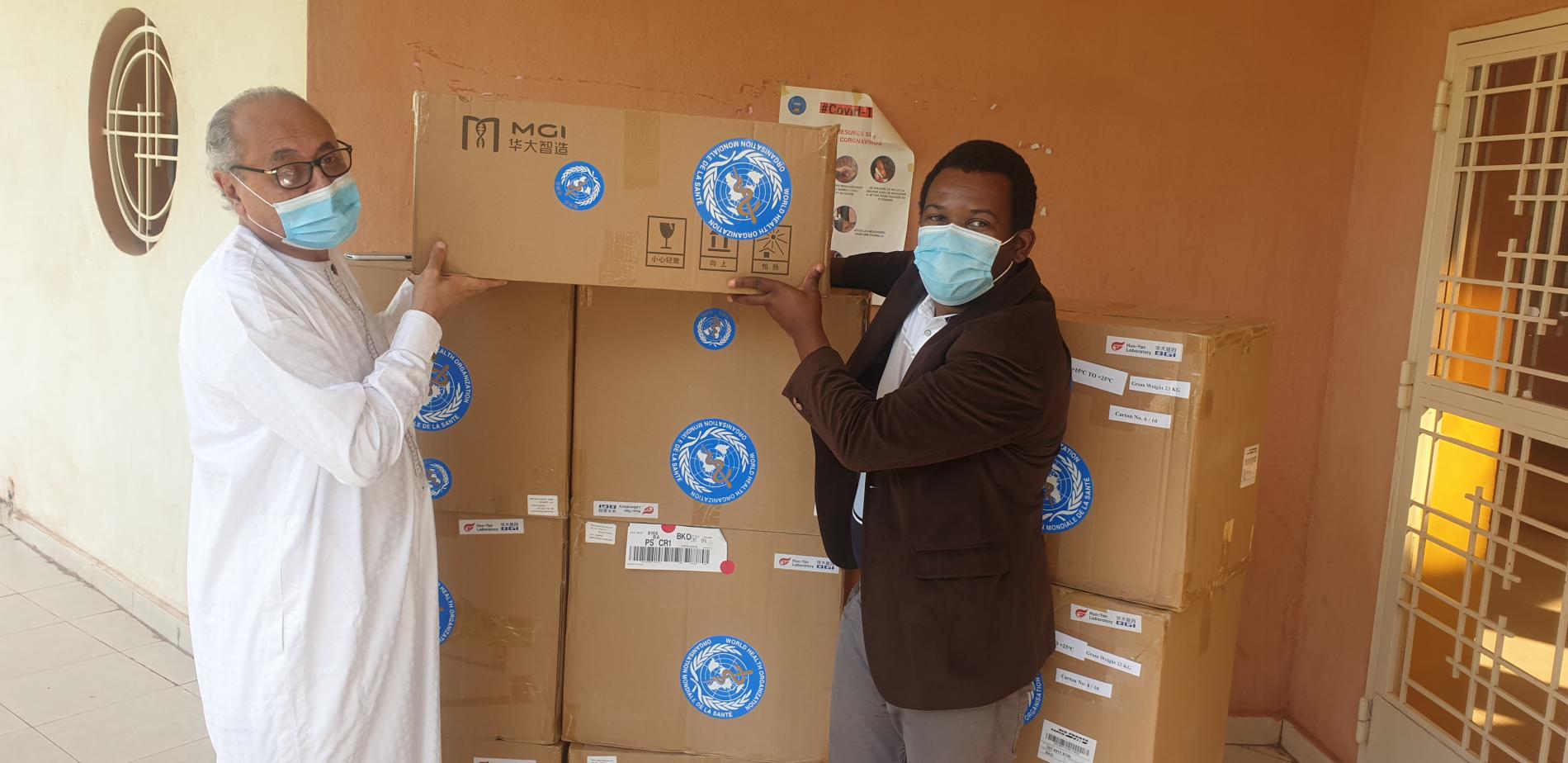 Remise des équipements et matériels sanitaires destinés à la riposte contre la Covid-19 au Mali.