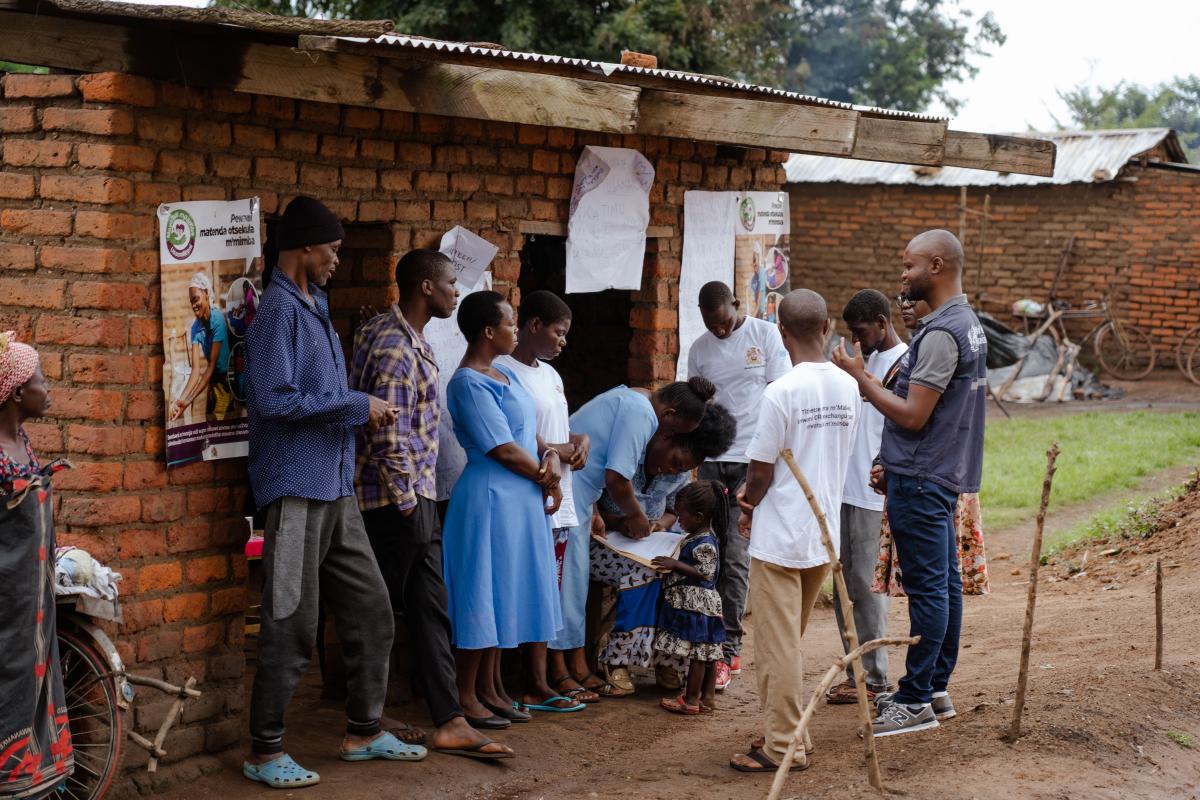 Au Malawi, les points de réhydratation orale gérés par la communauté aident à prévenir les décès dus au choléra