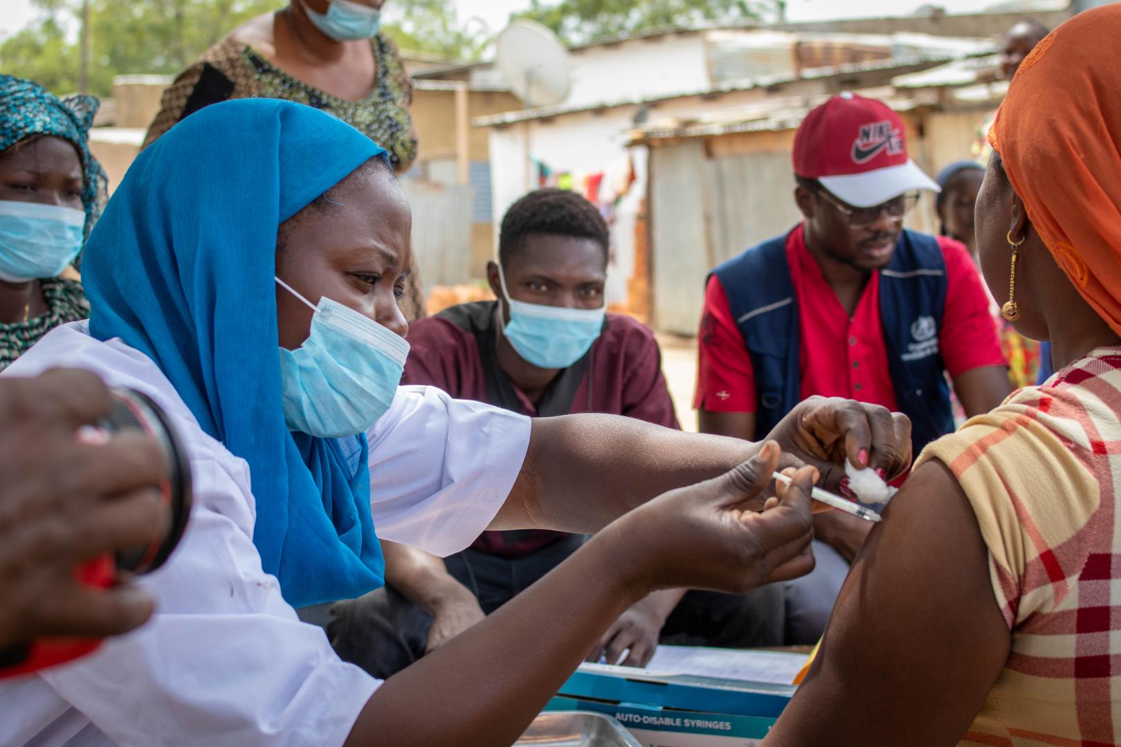 Campagne de vaccination contre la COVID-19