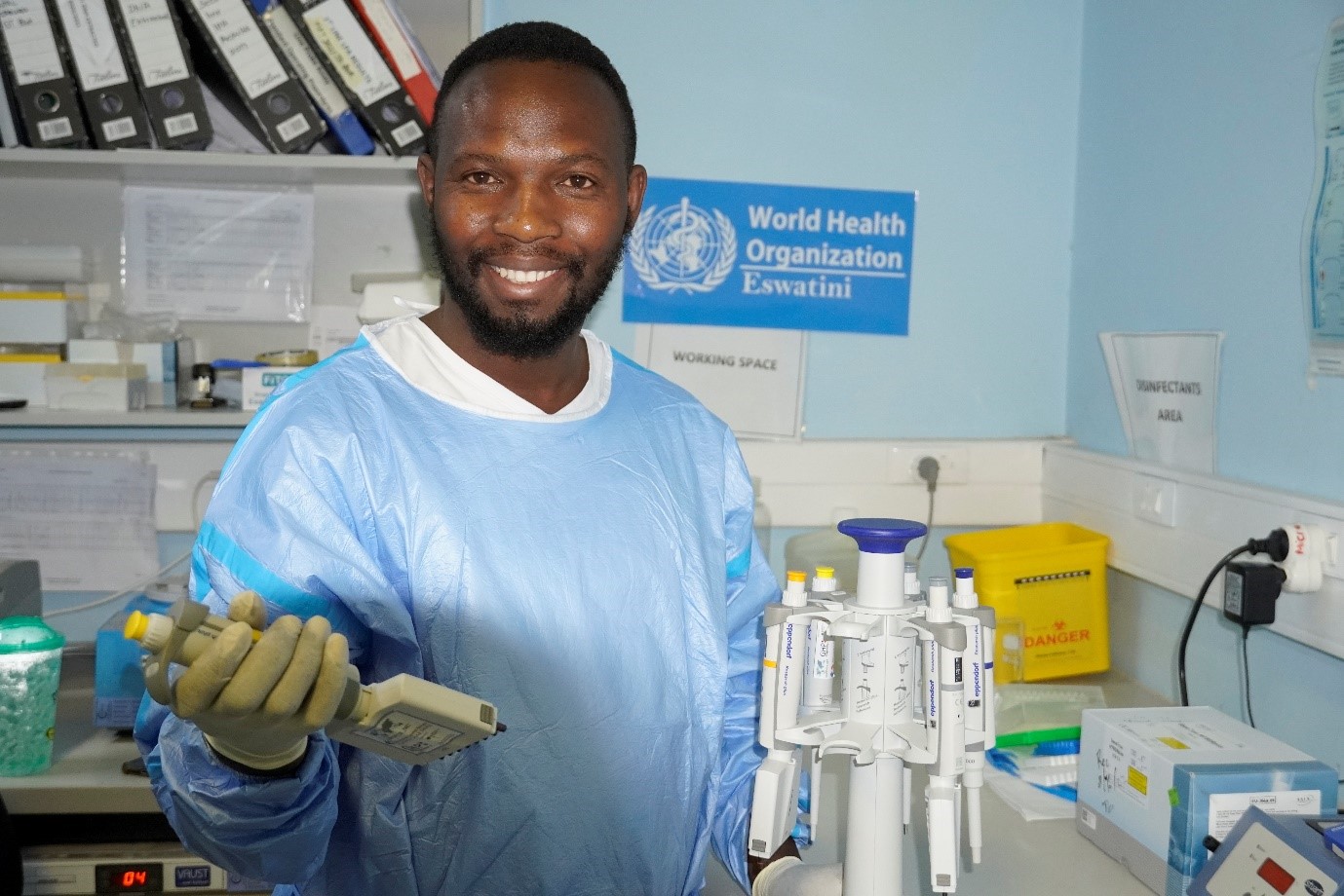 A laboratory Scientist prepares samples for genome sequencing