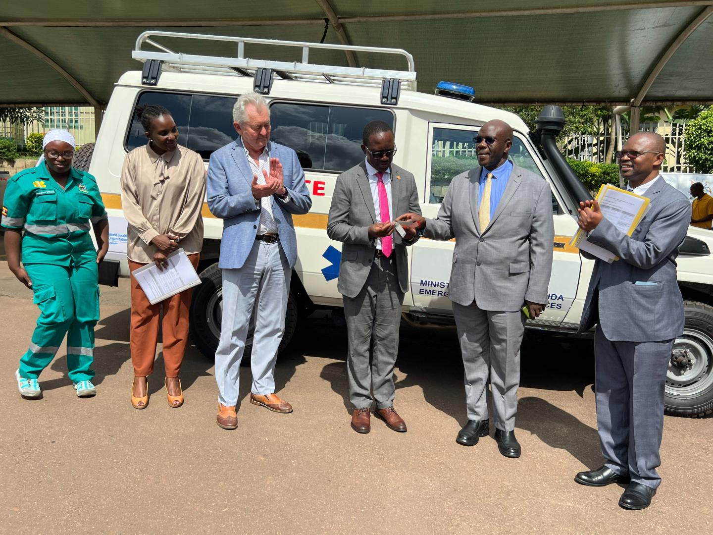 WHO and IrishAID hand over an ambulance to Ministry of Health