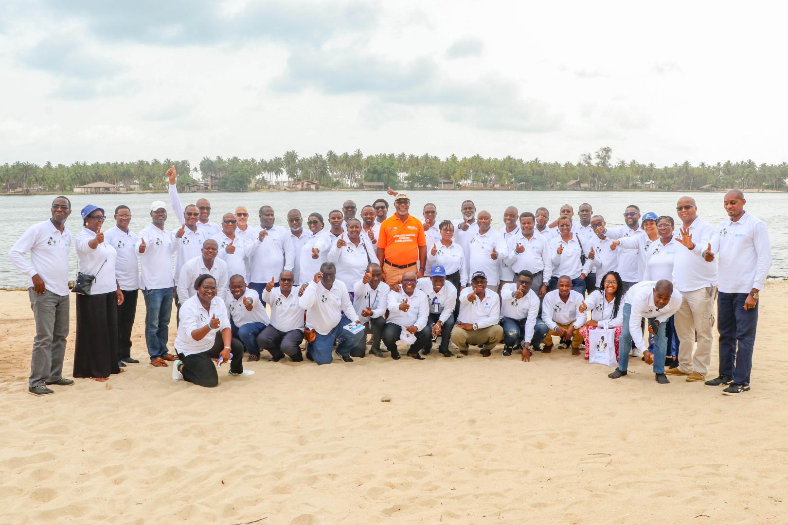 Photo de famille du bureau OMS Côte d'Ivoire