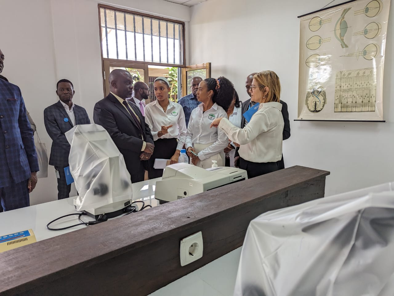 Visita da Equipa da OMS a Universidade Privada de Angola