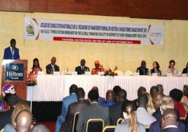 Le Ministre de la Santé Publique, Mr André Mama Fouda préside la cérémonie avec ses homologues, les Ministres des Enseignements Secondaires, Mr Ngalle Bibehe Masséna Jean Ernest et de la Promotion de la Femme