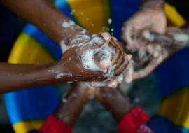 WHO and partners to help the Government boost health facility defences against Ebola in the Democratic Republic of the Congo