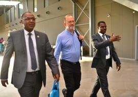 Arrivée de Ted Chaiban à l'aéroport d'Ivato