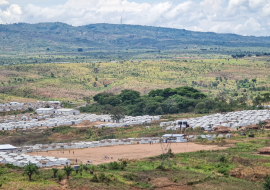 Une vue partielle du site de déplacés internes de Kikumbe dans la zone de santé de Nyemba, au nord de Kalemie, Province du Tanganyika