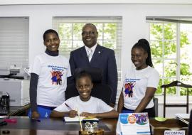 Tanatswa Chiura (12 years old), Mellissah Jamare (16 years old), and Shirley Baloyi (18 years old) andWHO Zimbabwe Country Representative a.i, Professor Jean-Marie Dangou 