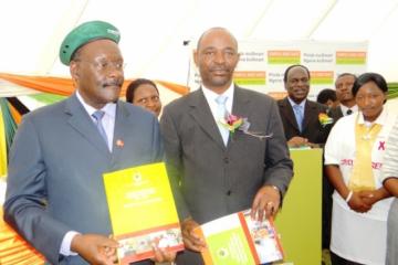 Dr Parirenyatwa with the document