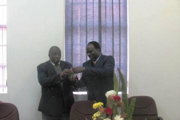 WR handing over keys to the Annex offices