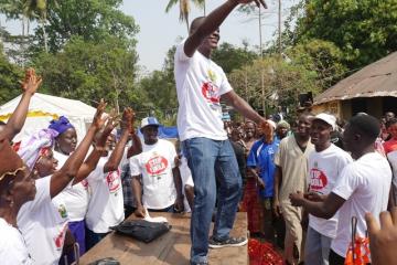 Cross section of contacts and communities celebrating the discharge of the 33 contacts