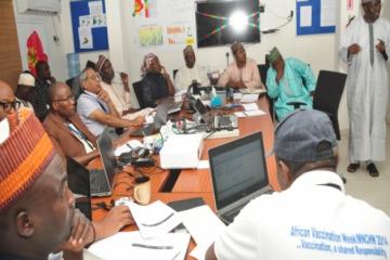 Dr Sule Meleh briefing the external surveilance review team at Borno Polio EOC