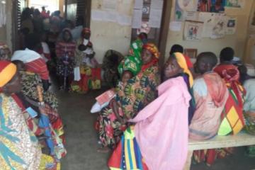 ￼Vue des patients en attente de consultation.