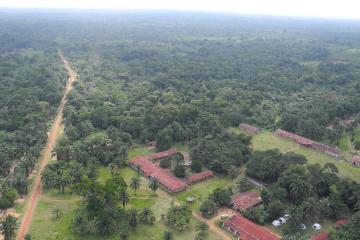 At one-month mark in Ebola outbreak, the focus shifts to remote areas