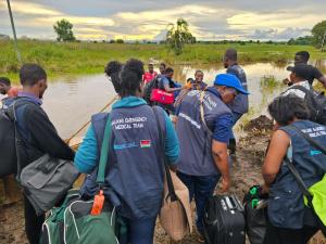 The EMT arriving in Nkhotakota