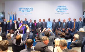 Inauguration de l’académie de l’OMS : Le Ministre Benjamin HOUNKPATIN présent, aux côtés du Président MACRON et du Directeur Général de l’OMS