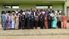 02 Photo de famille a mis fin à la cérémonie d’ouverture officielle des travaux à l’IRSP Ouidah