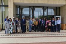 PHOTO FAMILLE EN MARGE DE LA REUNION DES PARTENAIRES SUR LA POLIO DANS LE LAC TCHAD