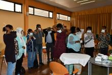 Participants doing practical exercises 