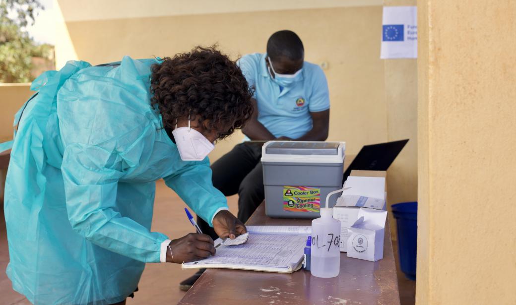 Mozambique : la gestion des données pour un déploiement efficace de la vaccination contre la COVID-19