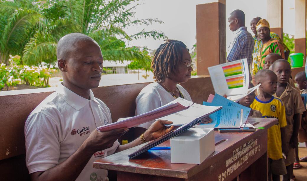 Bénin :  le suivi nutritionnel et sanitaire pour maintenir les écoliers en bonne santé